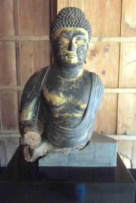木造阿弥陀如来坐像に関するページ