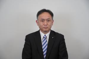 議員顔写真